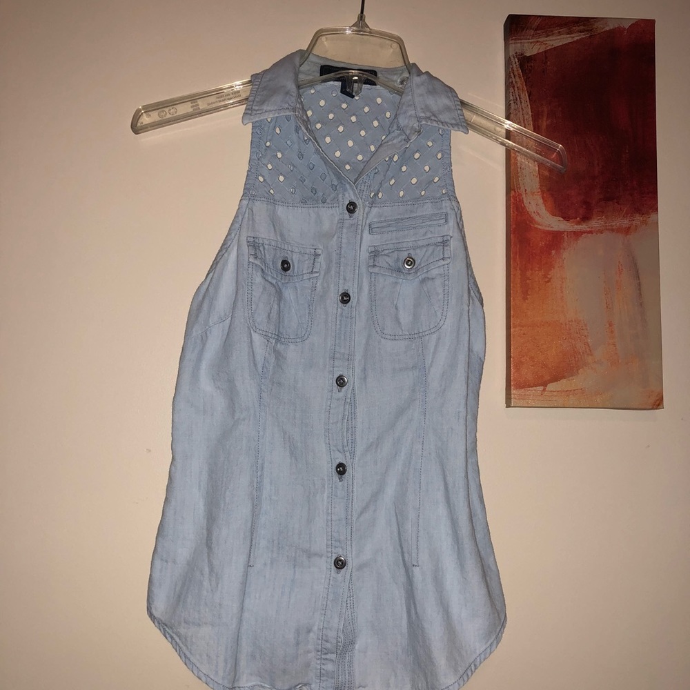 Jessica Simpson jean top